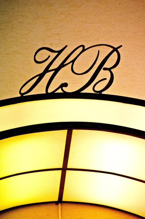Hotel Belleville Яссы Экстерьер фото