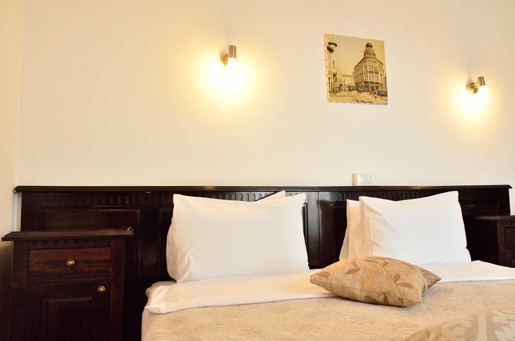 Hotel Belleville Яссы Экстерьер фото